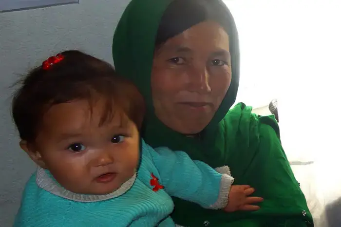 Fistula survivor mobilizes her community to promote maternal health in the most remote areas of Daikundi